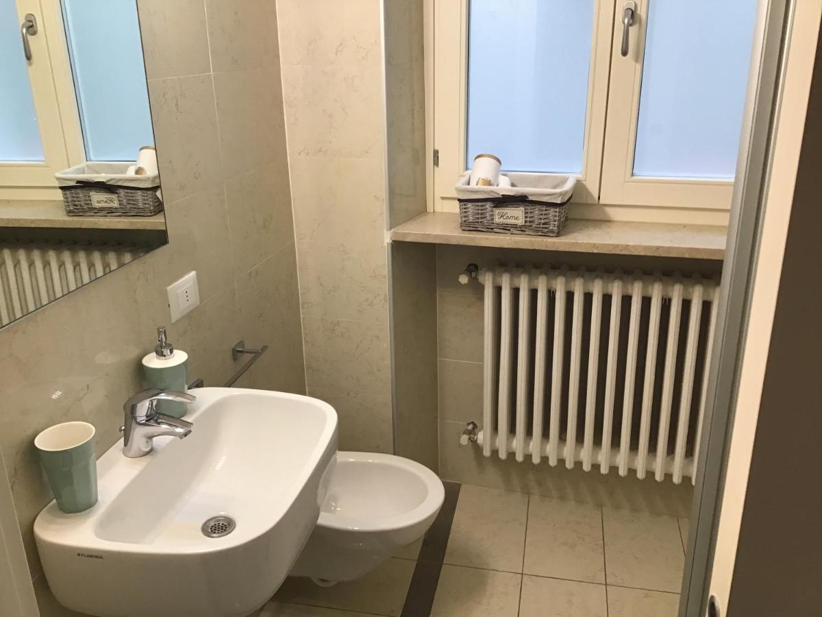 A Due Passi Da Giulietta-Casa Montecchi Verona Eksteriør bilde
