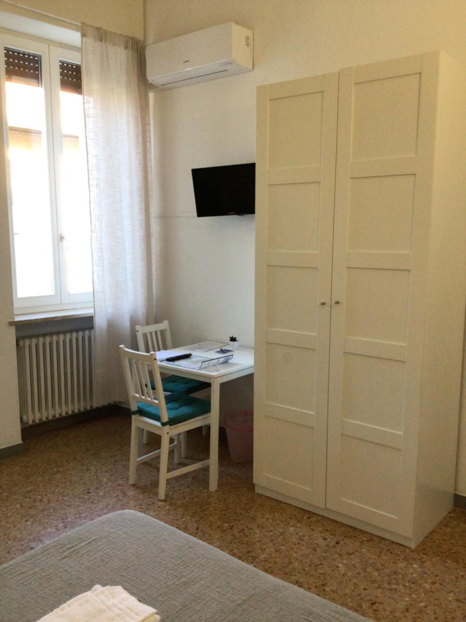 A Due Passi Da Giulietta-Casa Montecchi Verona Eksteriør bilde